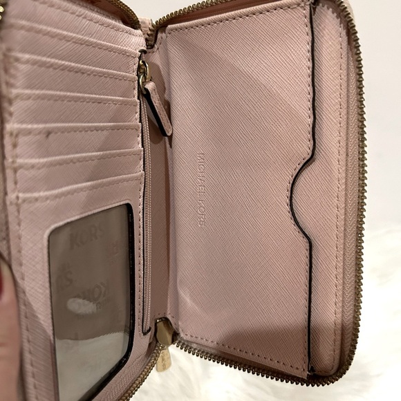 Michael Kors Pink Pebbled Leather Zip-Around Wristlet Wallet MK Logo Clutch - Picture 7 of 8